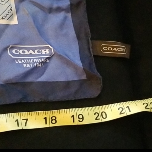 Scarf - Picture 3 of 10